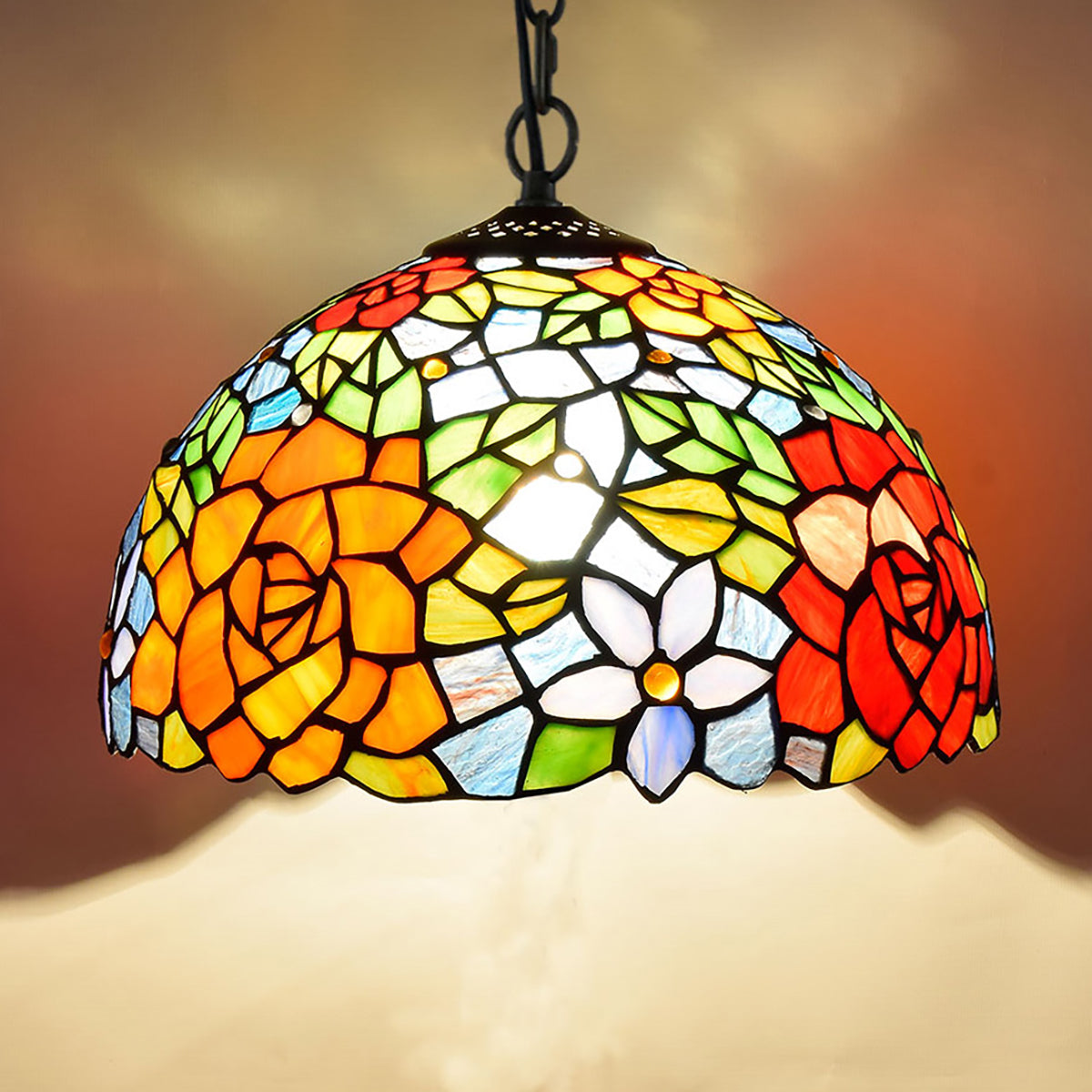 PEN-005-007_gorgeous-rose-chandelier_01.jpg
