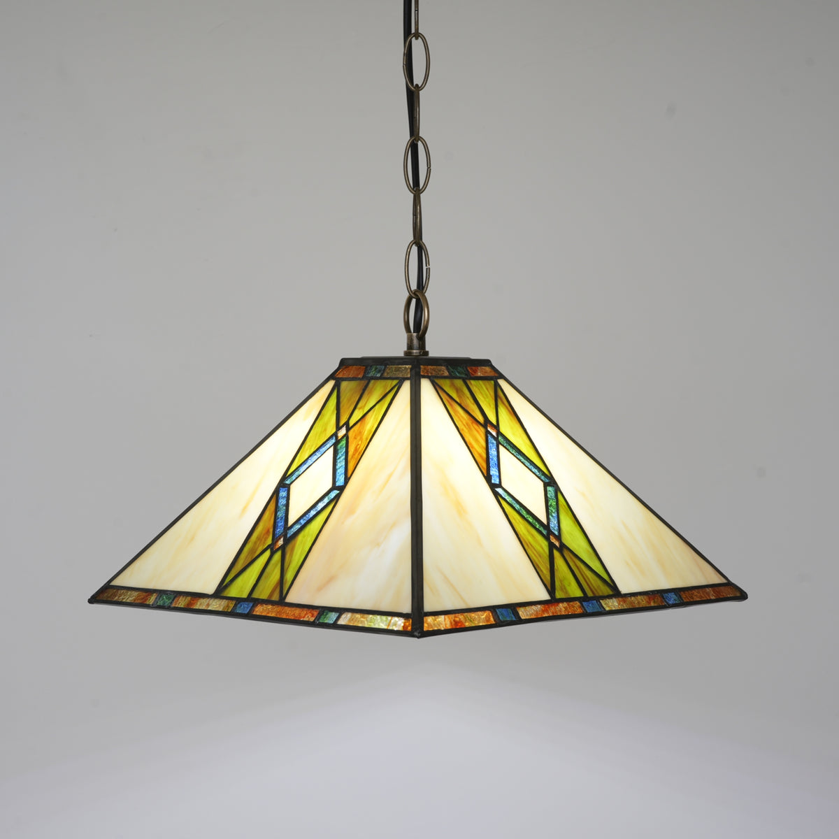 PEN-006-047_tea-green-square-chandelier_07.jpg