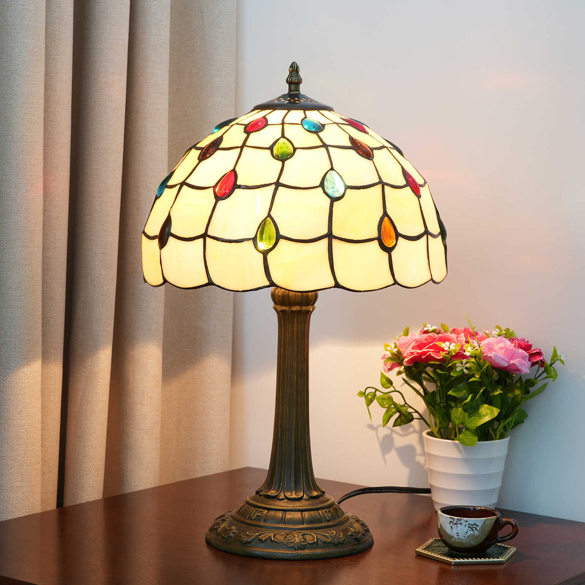 TBL-002-075_colored-bead-lamp-yellow_04.jpg