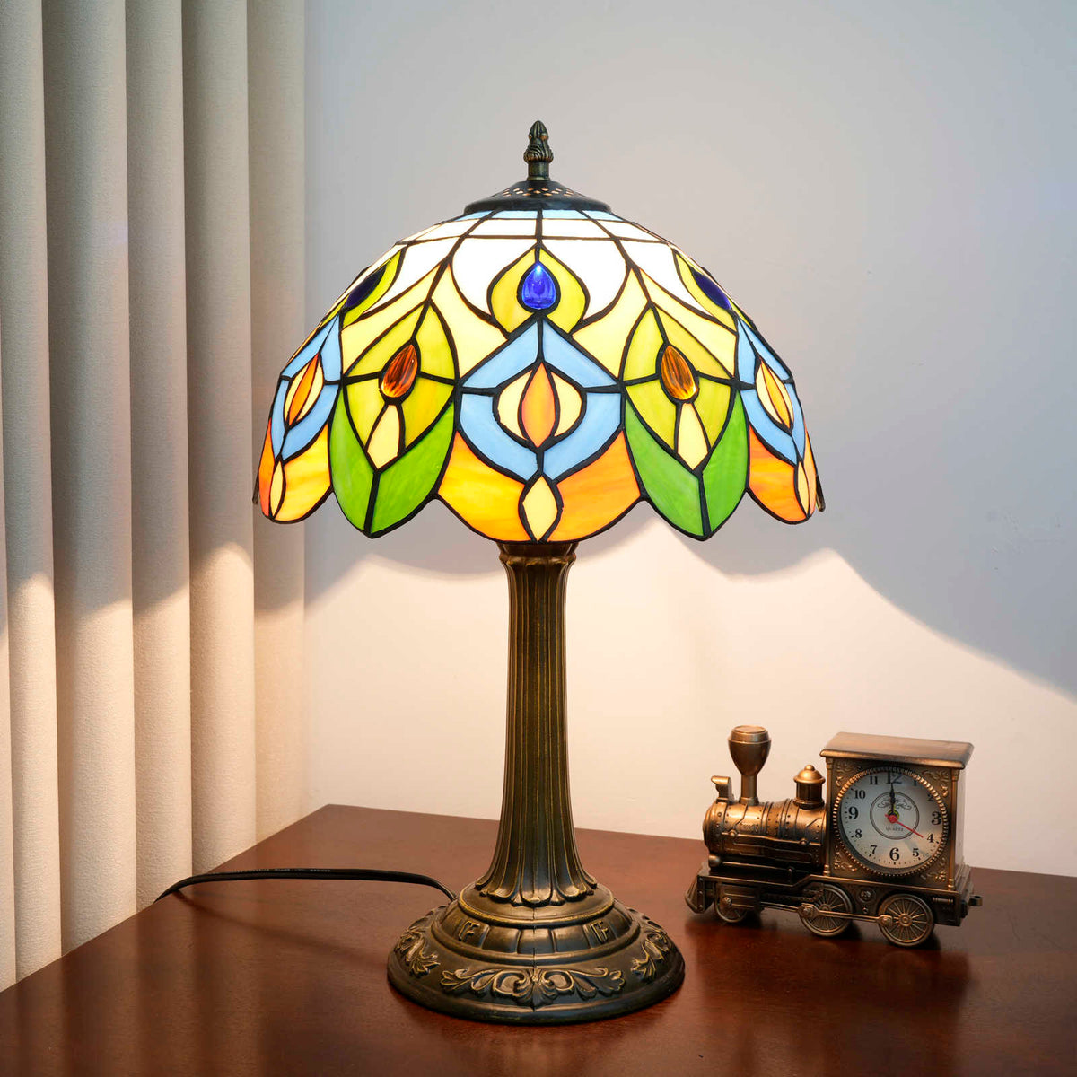 TBL-002-093_orange-peacock-tail-lamp_06.jpg