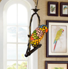 PEN-004-013_yellow-parrot-chandelier_01.png