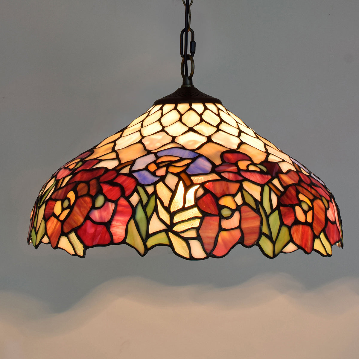 PEN-006-006_line-lotus-chandelier_03.jpg
