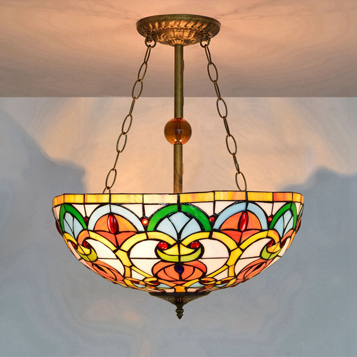 PEN-006-051_heart-beads-chandelier-anti_03.jpg