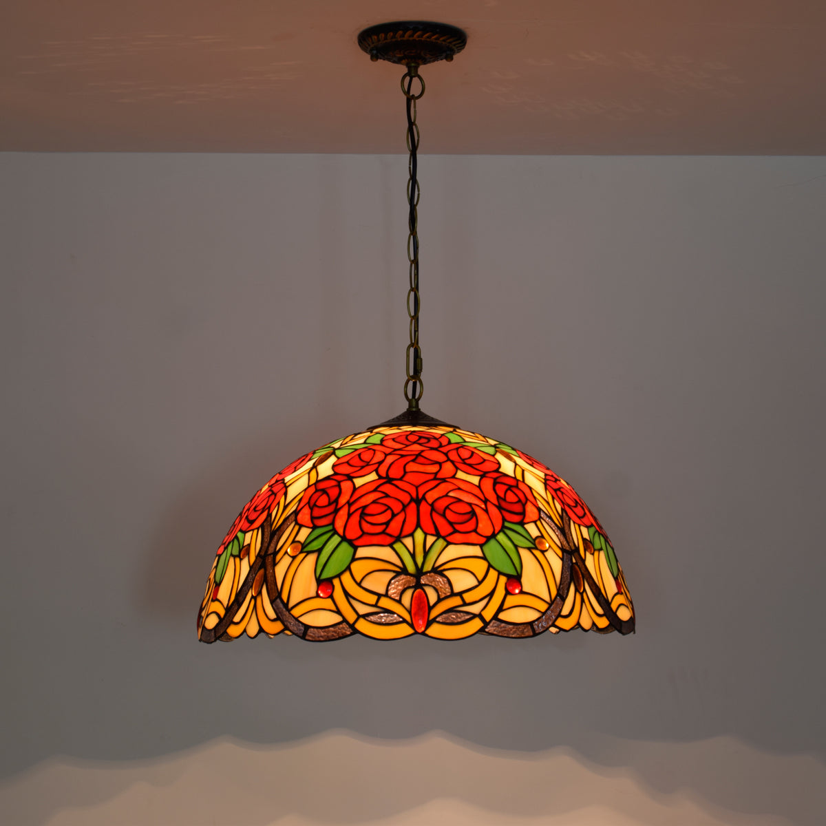 PEN-007-028_rose-in-full-bloom-chandelier_03.jpg