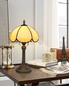 TBL-001-004_mini-skirt-lamp_05.jpg