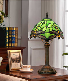 TBL-001-010_green-dragonfly-lamp_10.jpg