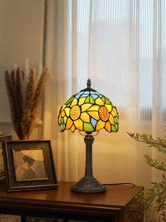 TBL-001-014_blue-sunflower-lamp_06.jpg