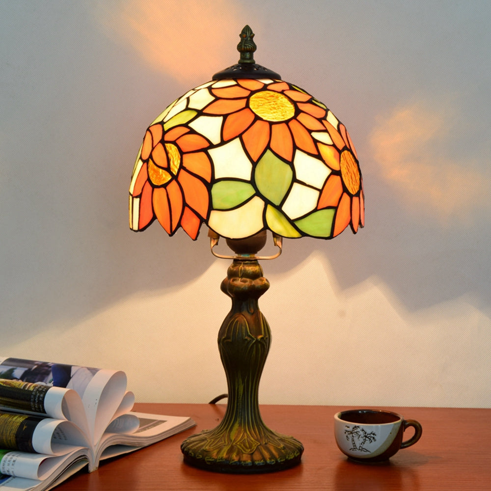 TBL-001-016_white-sunflower-lamp_04.jpg