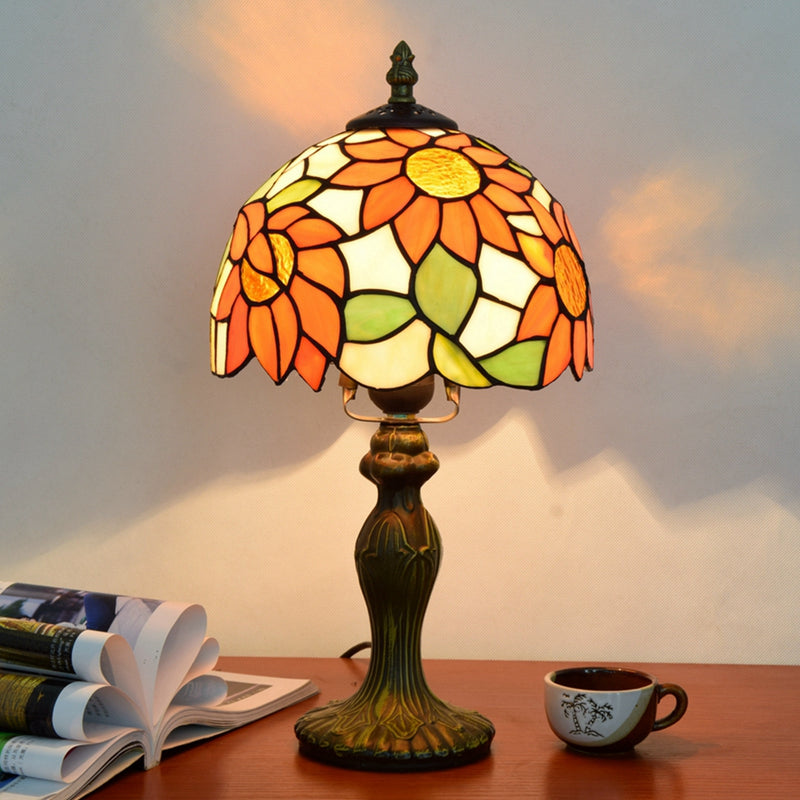 TBL-001-016_white-sunflower-lamp_04.jpg