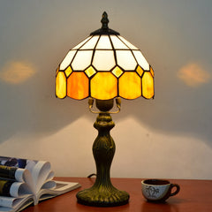TBL-001-026_yellow-white-plaid-lamp-curved-pole_03.jpg