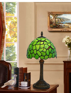 TBL-001-030_green-leaf-lamp_06.jpg