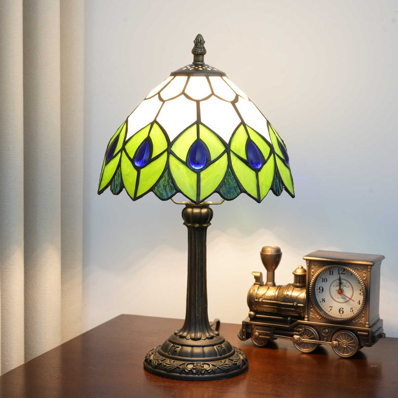 TBL-001-042_green-white-peacock-lamp_09.jpg