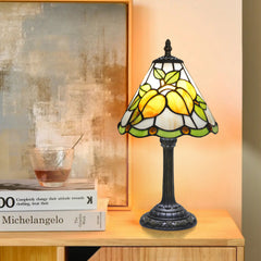 TBL-001-044_yellow-apricot-lamp_01.jpg