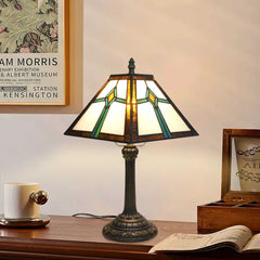 TBL-001-064_blue-sword-square-lamp_01.jpg