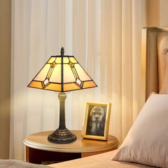 TBL-001-076_orange-sword-square-lamp_05.jpg