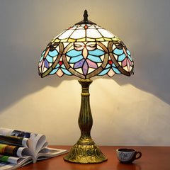 TBL-002-004_blue-love-lamp_05.jpg