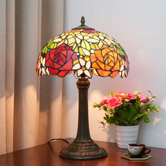 TBL-002-006_gorgeous-rose-lamp_05.jpg