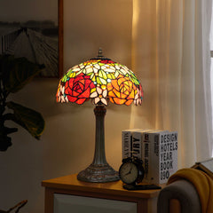 TBL-002-006_gorgeous-rose-lamp_06.jpg