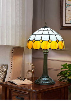 TBL-002-019_yellow-white-plaid-lamp_09.jpg