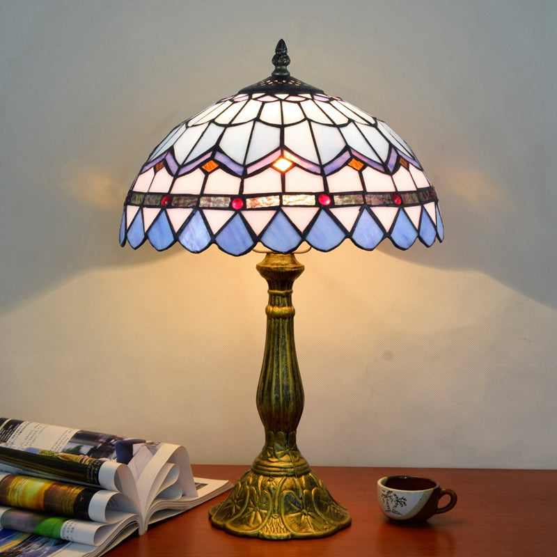 TBL-002-022_mediterranean-feather-desk-lamp_02.jpg
