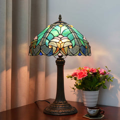 TBL-002-039_blue-spot-watermelon-skin-lamp_01.jpg