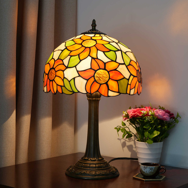 TBL-002-051_sunflower-table-lamp_05.jpg