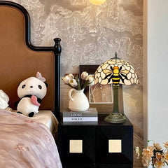 TBL-002-058_little-bee-lamp-yellow_08.jpg