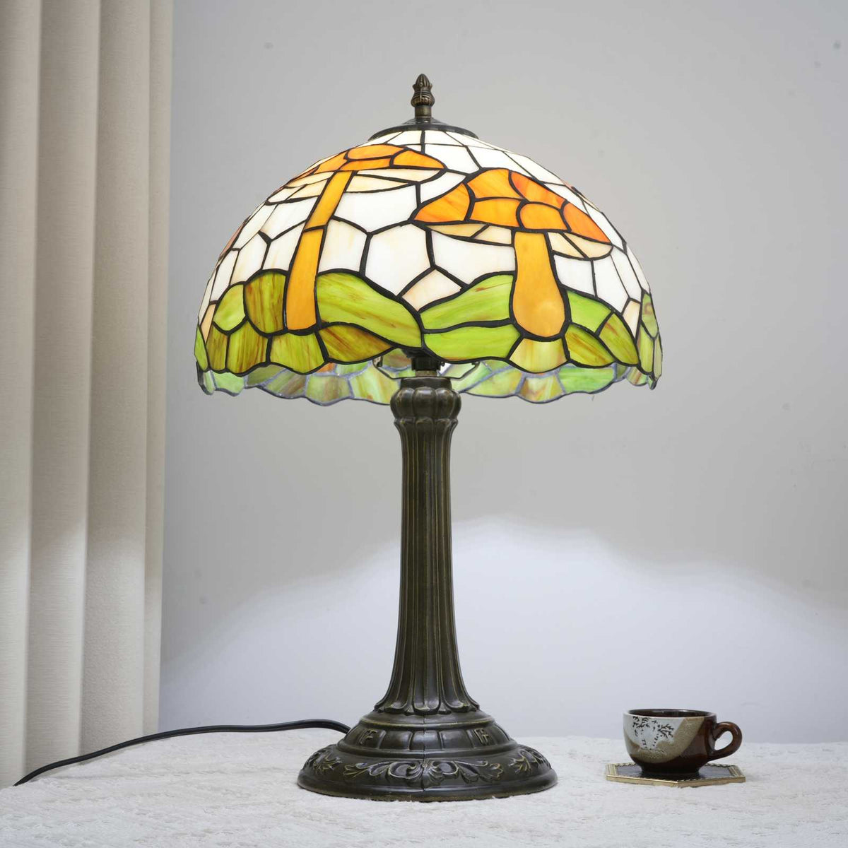 TBL-002-059_mushroom-pattern-lamp_07.jpg