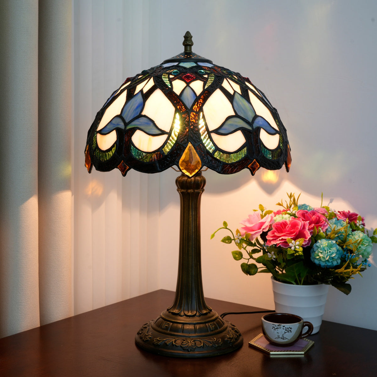 Iris Lamp