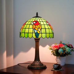 TBL-002-077_green-base-parrot-lamp_02.jpg
