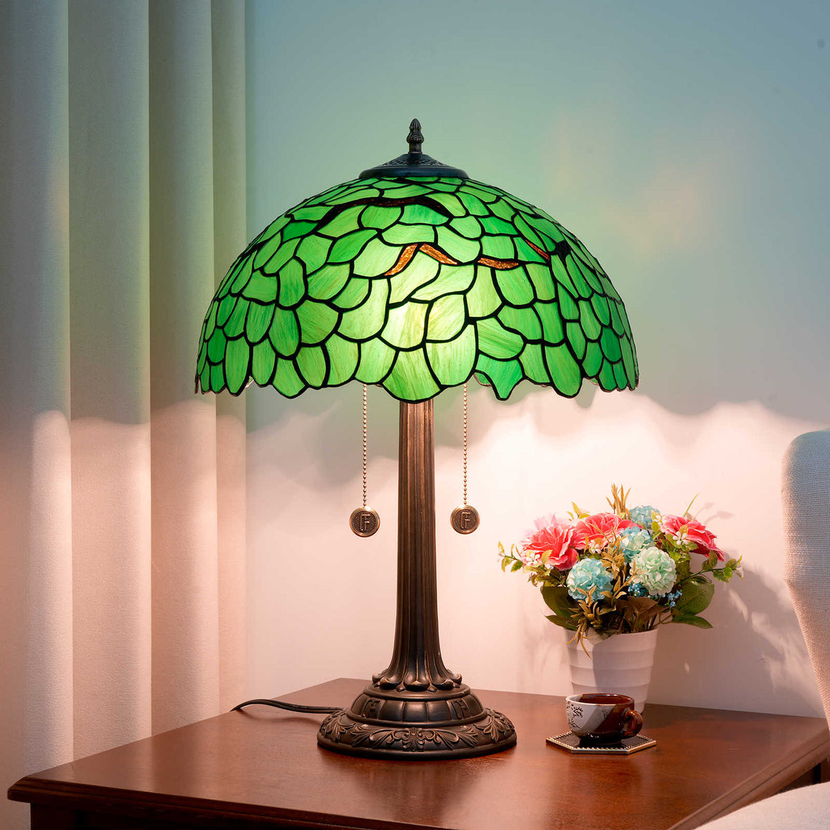 TBL-003-063_green-leaf-of-chain-table-lamp_06.jpg